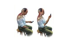 زاویه مناسب جهت خیره شدن به گوشی همراه چند درجه است؟