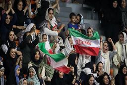 بلیت فروشی جایگاه بانوان افزایش می یابد؟