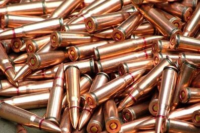 یک دستگاه پراید با محموله 7 هزار و 397 فشنگ جنگی دستگیر شد