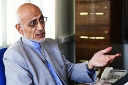 افرادی را در خیابان دیدم که لخت مادرزاد بودند