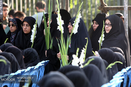تشییع پیکر ۱۵۰ شهید دفاع مقدس