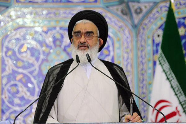 اگر دشمن را به خوبی بشناسیم نمی‌تواند بین ما نفوذ کند