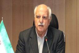 همراه با اصناف بانک‌ ها و سازمان‌ مالیاتی تعطیل شوند