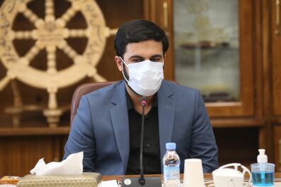 ارز دو نرخی موجب فساد می‌شود/ فراهم سازی پرواز به قطر با سوخت یارانه‌ای