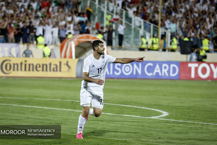 دیدار تیم های ملی فوتبال ایران و ازبکستان