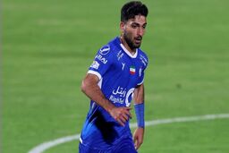بازیکن استقلال محروم می‌شود؟