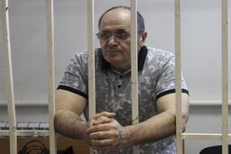 یک فعال حقوق‌بشر اهل چچن برنده جایزه حقوق‌بشر اروپا شد
