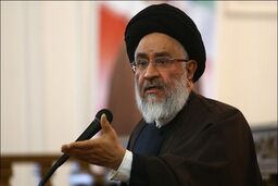 محقق‌داماد: صفحه تلخ روزنامه‌ها انسان را به گریه می‌اندازد