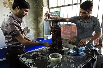 کارگاه‌های طلاسازی منطقه سه از شهرداری مجوز فعالیت ندارند