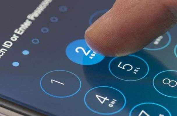 اف‌بی‌آی 900 هزار دلار برای شکستن قفل آیفون عامل حمله سن برنادینو داده بود