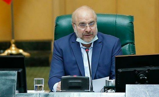 جانبازان شهدای زنده انقلاب اسلامی و دوران دفاع مقدس هستند
