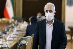 تنها ۴ درصد  در سال۹۹ از صندوق توسعه ملی برداشت کرده ایم/ متاسفانه مردم از بازار سرمایه ترسانده شدند