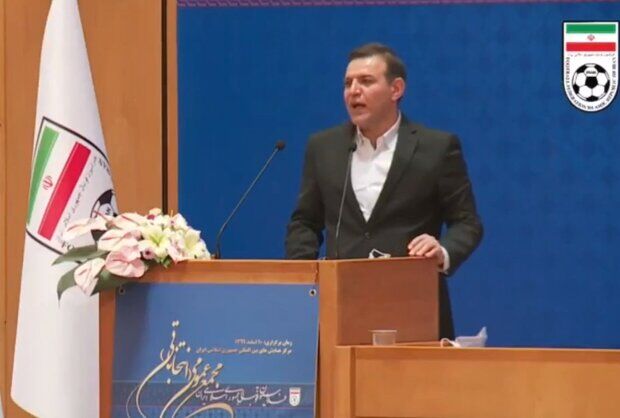 فوتبال را با نگاهی نو و در فصلی جدید اداره خواهیم کرد