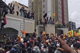 رئیس جمهور فرار کرده است