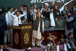 کاخ نشینی نواز شریف در لندن