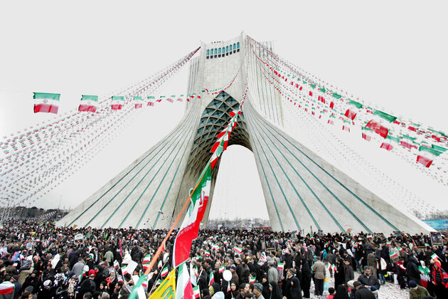 آغاز راهپیمایی 22 بهمن 