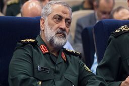 اقتدار نظام اسلامی در گرو تفکر بسیجی است