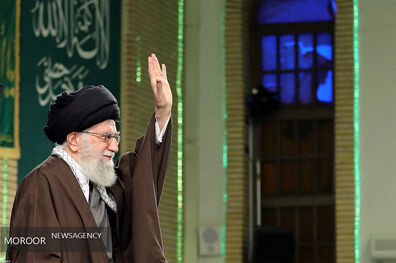 دیدار مداحان اهل‌ بیت با حضرت آیت الله خامنه‌ای