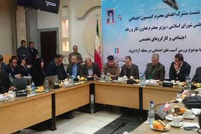 ۶۵ درصد منابع کشور از استان خوزستان تامین می‌شود/لایروبی آبراه اروند تنها راه اشتغالزایی در آبادان و خرمشهر است