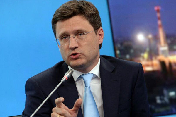 بازار نفت در نیمه دوم سال آینده به تعادل می‌رسد