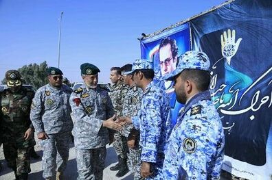 دریادار سیاری وارد منطقه مرزی مهران شد