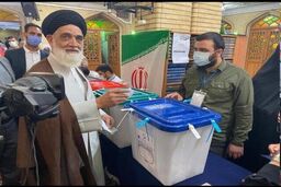 رئیس دیوان عالی کشور پای صندوق رای حضور یافت