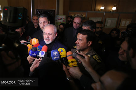 افتتاح نمایشگاه «نقش وزارت امورخارجه در دفاع مقدس»