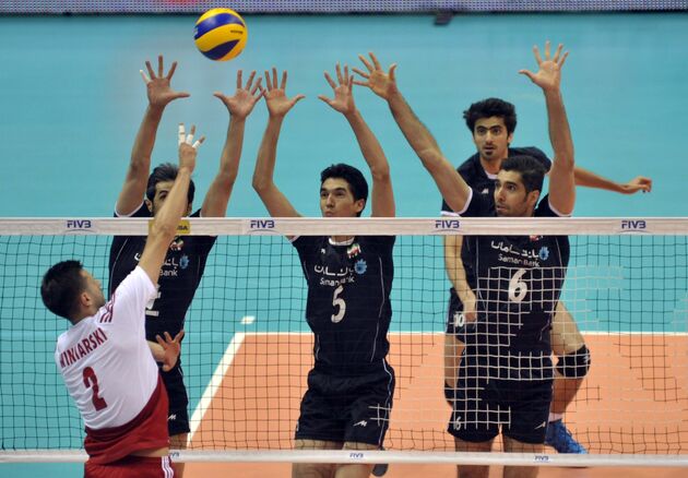 ایران بازی مقابل چین را برد