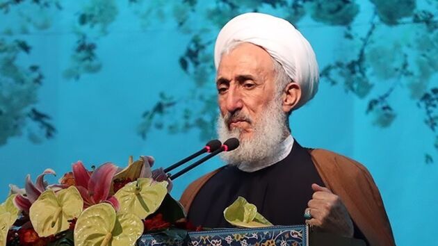 دولت سعی و تلاشش را می‌کند که رفع تحریم اتفاق بیفتد