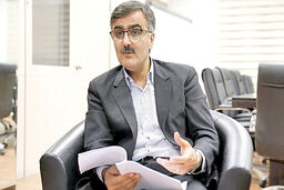 کاهش تورم با دو بال سیاست‌های مالی و انضباط بانکی به پرواز درمی‌آید