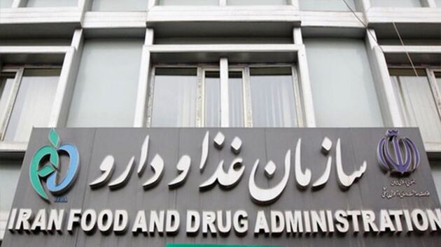 اگر عوارض واکسن کرونا «آسترازنکا» تایید شود وارداتش متوقف می‌شود