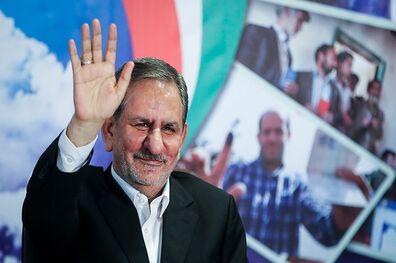 «جهانگیری» برای حضور در اولین مناظره انتخاباتی وارد صدا و سیما شد