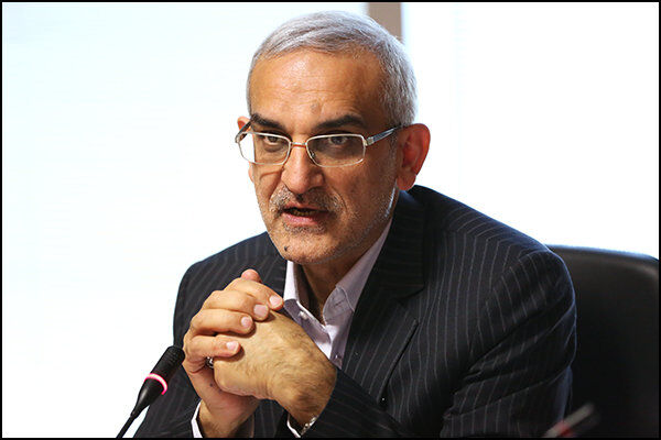 ساعت کاری کارمندان شناور می شود
