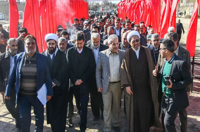 بوستان و خیابانی که با حضور خانواده شهدا مدافع حرم گلستان شد