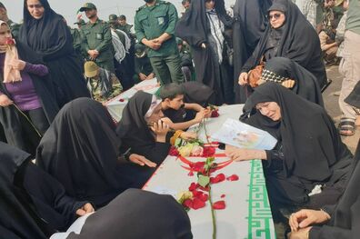 بازگشت پیکر ۷۱ شهید دفاع مقدس به کشور