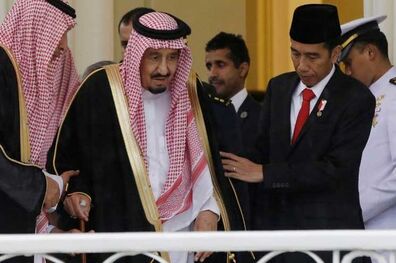 انتقال پادشاه عربستان سعودی به بیمارستان 