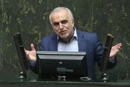 حجم بالای نقدینگی مشکل اساسی کشور است/ سرمایه‌گذاران باید احساس امنیت داشته باشند