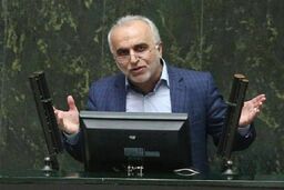 حجم بالای نقدینگی مشکل اساسی کشور است/ سرمایه‌گذاران باید احساس امنیت داشته باشند