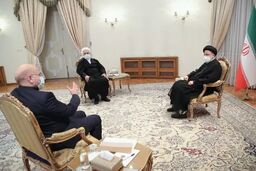 سران قوا بر تقویت ثبات اقتصادی و تداوم کاهش نرخ تورم تاکید کردند