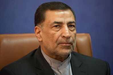 دانش آموختگان حقوق برای به صحیح جریان افتادن امور به ما کمک کنند