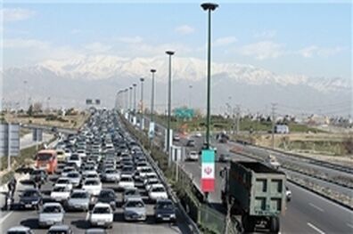 امروز و فردا اوج بازگشت مسافران به تهران/ پلیس برای تسهیل تردد در جاده‌ها آمادگی دارد