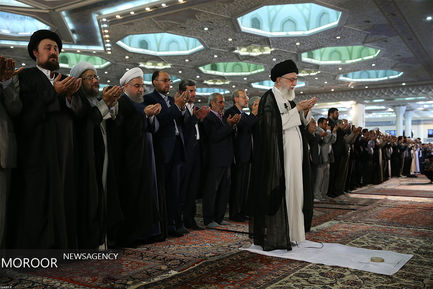 اقامه نماز عید سعید فطر به امامت مقام معظم رهبری