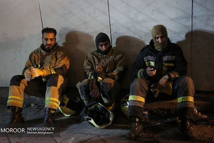 عملیات امداد و نجات شبانه حادثه ساختمان پلاسکو