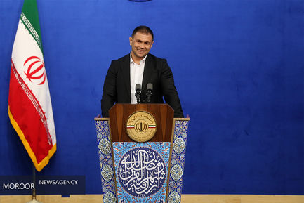 ضیافت افطار ورزشکاران با رییس جمهور