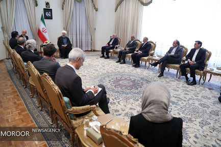  دیدار مدیر شرکت توتال فرانسه ، مهندسان و متخصصین وزارت نفت با رییس جمهور