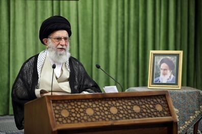مهمترین ابتکار امام جمهوری اسلامی بود/ نامزدها وعده بی‌ پشتوانه ندهند