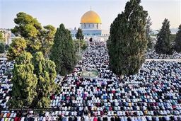۸۰ هزار نفر در نماز جمعه مسجدالاقصی شرکت کردند
