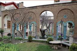 رونمایی از گلگشت تابستانه تهران در محدوده حصار ناصری