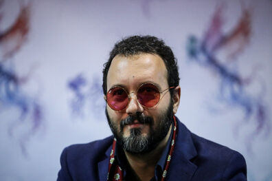 کامبیز دیرباز به آقازاده پیوست