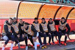 نیمکت عجیب تراکتور در مشهد (عکس)